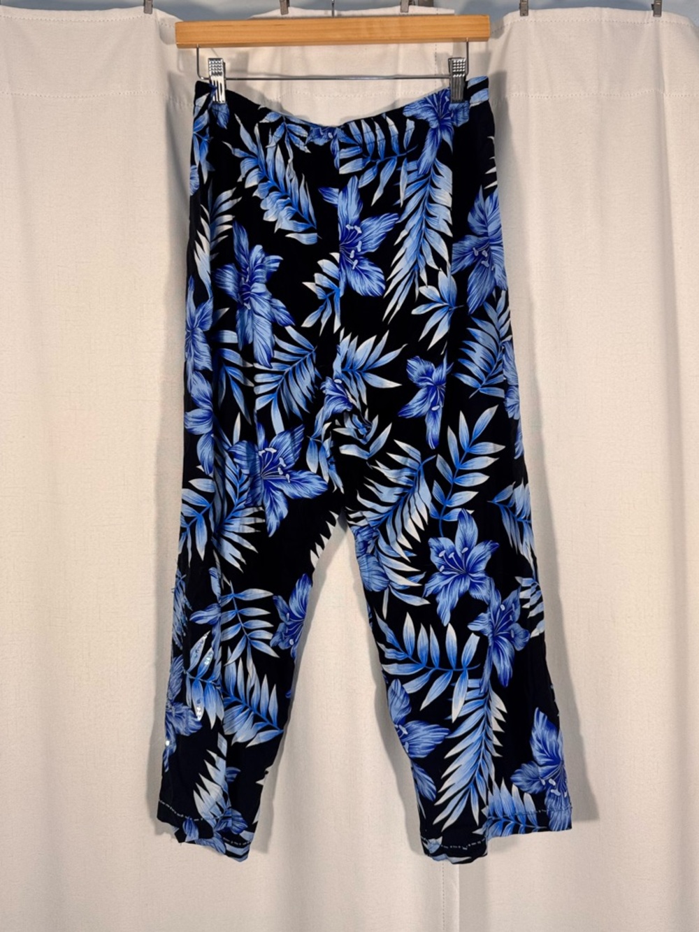 Vintage SPA Blue Tropical Floral Beaded Two Piece Set - Picture 5 of 9